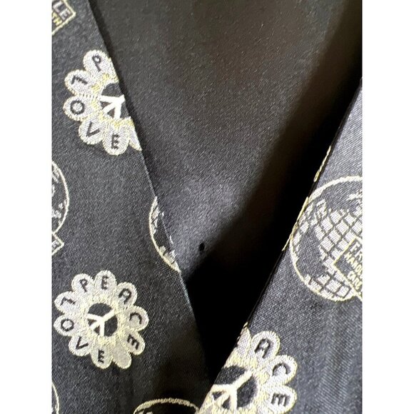 Cheap and Chic Moschino VTG Rare Mens Size 40 Black Vest Silk Earth Peace Love - Picture 16 of 16